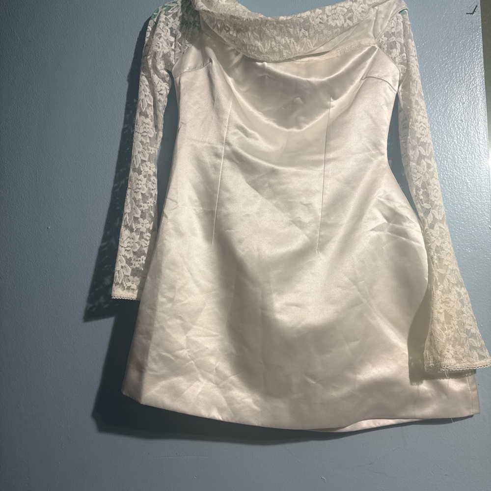 Elegant White Lace Mini Dress
